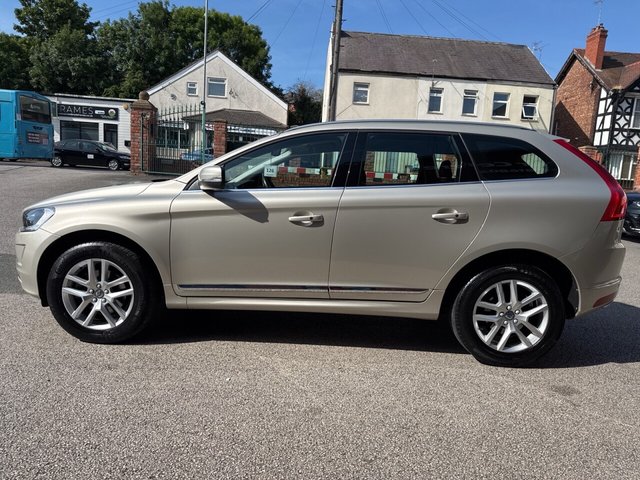 View our VOLVO XC60