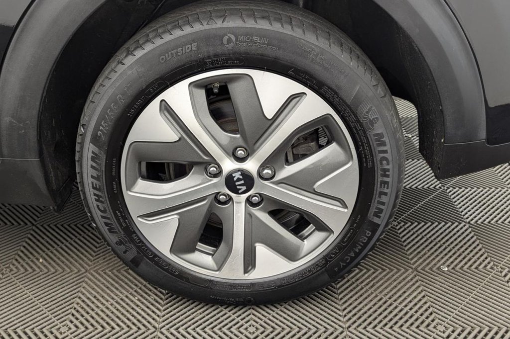 USED 2021 70 KIA NIRO 64kWh 3 SUV 5dr Electric Auto (201 bhp) Car Play, Sat Nav, Camera