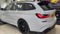 USED 2022 22 BMW 3 SERIES 2.0 330e 12kWh M Sport Touring Auto Euro 6 (s/s) 5dr PERFORMANCEKIT+QUADEXHAUST+20S
