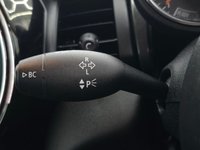 USED 2019 19 MINI HATCH 1.5 Cooper Classic Hatchback 3dr Petrol Steptronic Euro 6 (s/s) (136 ps) interior lighting