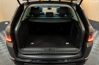 USED 2018 68 LAND ROVER RANGE ROVER SPORT 3.0 SD V6 HSE Dynamic SUV 5dr Diesel Auto 4WD Euro 6 (s/s) (306 ps) Fixed Panoramic Glass Roof