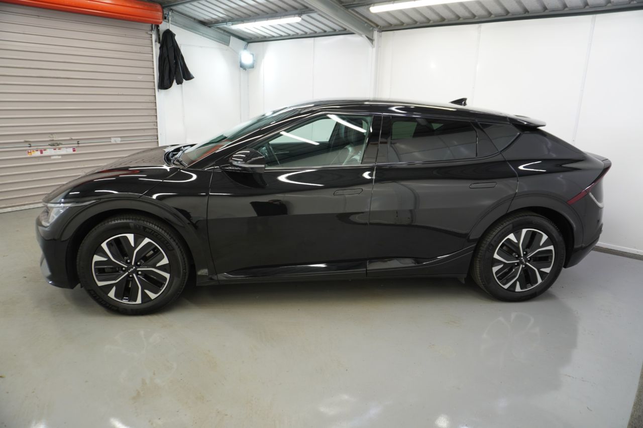 2023 KIA EV6 77.4kWh GT-Line Hatchback 5dr Electric Auto (225 bhp) - vehicle photo 13 for sale on PureCar