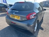 USED 2014 64 PEUGEOT 208 1.4 HDi Style Hatchback 3dr Diesel Manual Euro 5 (70 ps) 