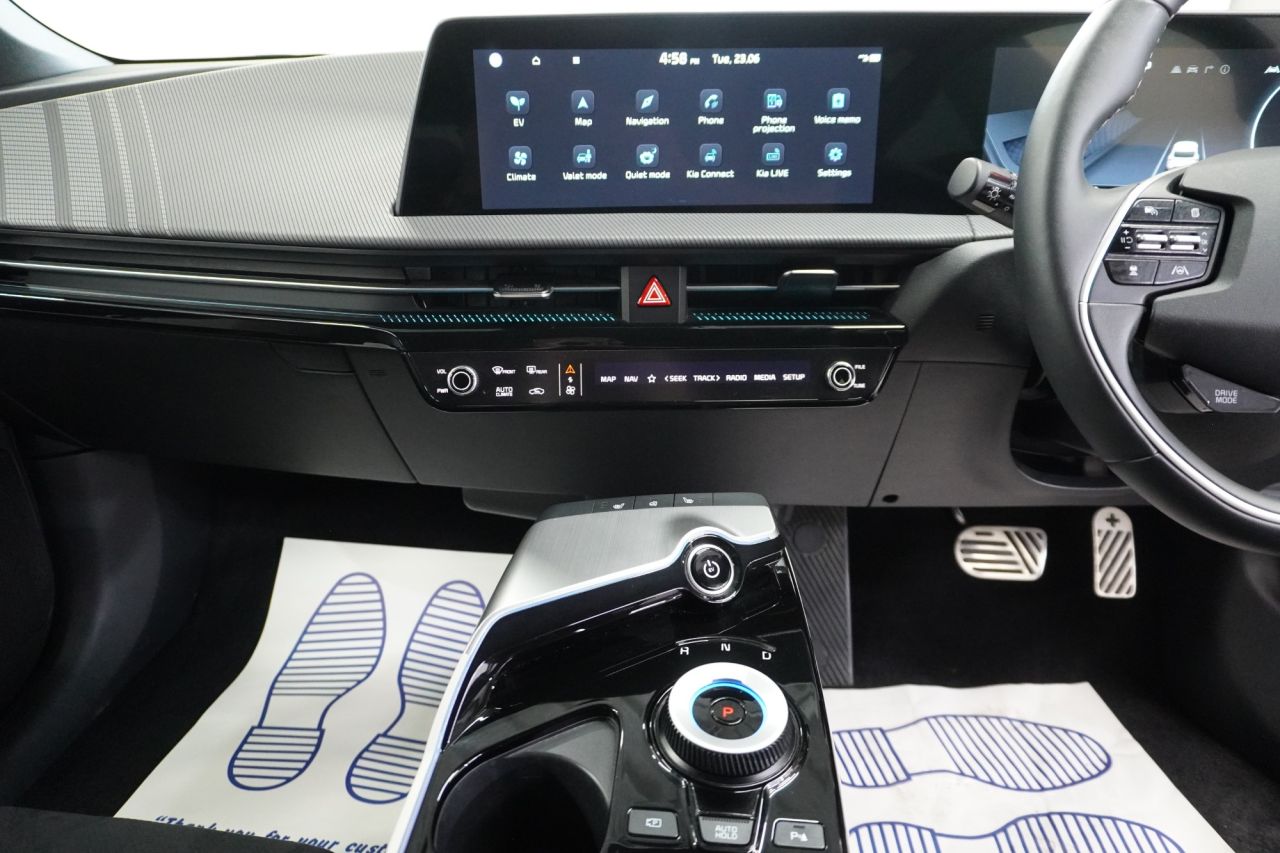 2022 KIA EV6 77.4kWh GT-Line Hatchback 5dr Electric Auto (225 bhp) - vehicle photo 30 for sale on PureCar