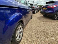 USED 2013 63 FORD GRAND C-MAX 1.6 TDCi Zetec MPV 5dr Diesel Manual Euro 5 (115 ps) 