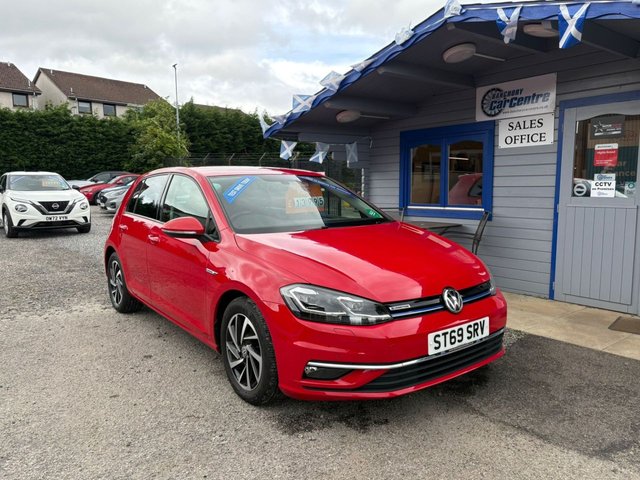 View our VOLKSWAGEN GOLF
