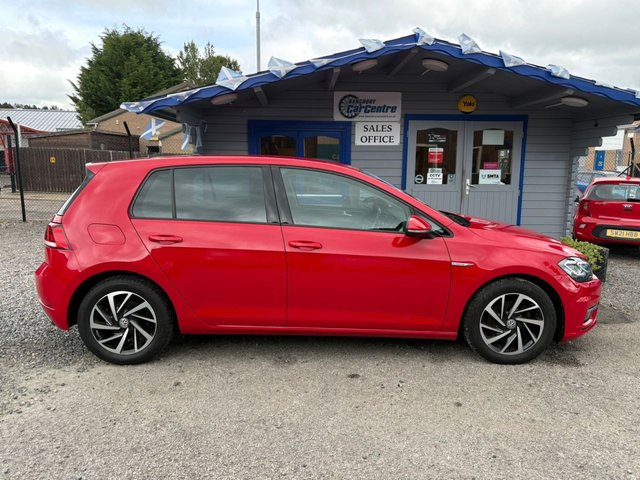 View our VOLKSWAGEN GOLF