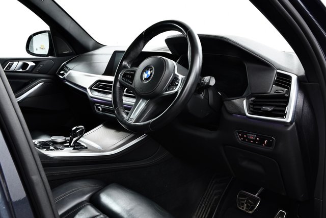 USED 2020 70 BMW X5 3.0 M50d SUV 5dr Diesel Auto xDrive Euro 6 (s/s) (400 ps) &pound;14k Extras | Tech/Pan/Com/HUD
