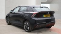 USED 2023 23 MG Mg4 51kWh SE Hatchback 5dr Electric Auto (170 ps)+2 KEYS+1 OWNER FROM NEW+AIRCON+HISTORY+2 CABLES+PARK CONTROL+MEDIA+DIGITAL DASH+APPS+DAB+ALLOYS+CLIMATE+CRUISE 2 KEYS+1 OWNER FROM NEW+AIRCON+HISTORY+2 CABLES+PARK CONTROL+MEDIA+DIGITAL DASH+APPS+DAB+ALLOYS+CLIMATE+CRUISE+HPI CLEAR