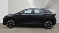 USED 2023 23 MG Mg4 51kWh SE Hatchback 5dr Electric Auto (170 ps)+2 KEYS+1 OWNER FROM NEW+AIRCON+HISTORY+2 CABLES+PARK CONTROL+MEDIA+DIGITAL DASH+APPS+DAB+ALLOYS+CLIMATE+CRUISE 2 KEYS+1 OWNER FROM NEW+AIRCON+HISTORY+2 CABLES+PARK CONTROL+MEDIA+DIGITAL DASH+APPS+DAB+ALLOYS+CLIMATE+CRUISE+HPI CLEAR