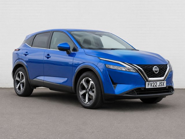 View our Nissan Qashqai 1.3 DIG-T MHEV N-Connecta SUV 5dr Petrol Hybrid Manual Euro 6 (s/s) (140 ps)