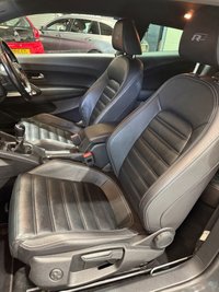 USED 2016 16 VOLKSWAGEN SCIROCCO 2.0 TSI BlueMotion Tech R-Line Hatchback 3dr Petrol Manual Euro 6 180bhp Hot Hatch Finance+DAB+Blth+AC+HtdLthr+Nav+USB+Cruise+MOT