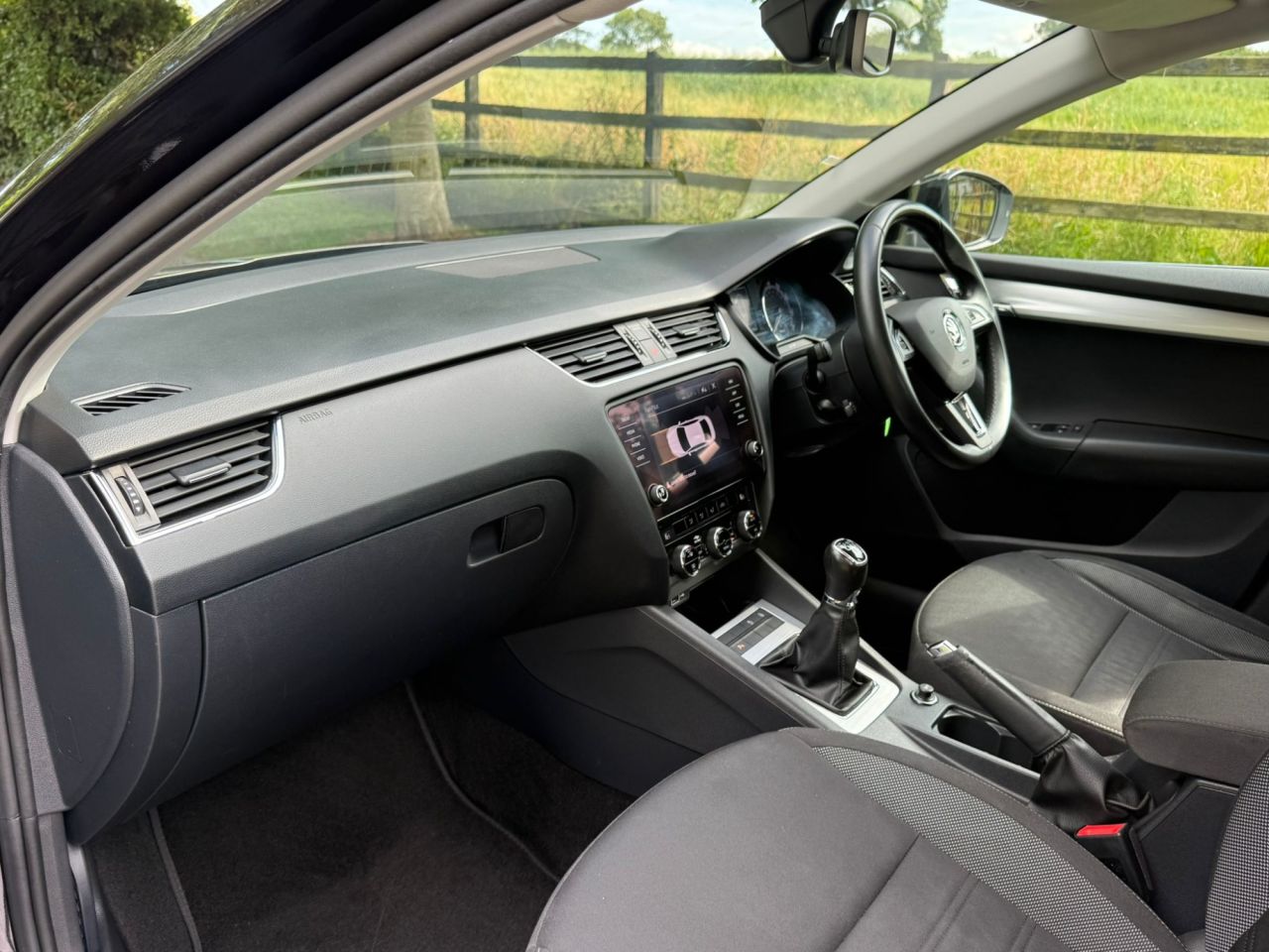 2020 SKODA OCTAVIA 1.0 TSI GPF SE Technology Hatchback 5dr Petrol Manual Euro 6 (s/s) (115 ps) - vehicle photo 39 for sale on PureCar