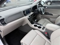 USED 2016 16 KIA SPORTAGE 2.0 CRDi First Edition SUV 5dr Diesel Auto AWD Euro 6 (182 bhp) 