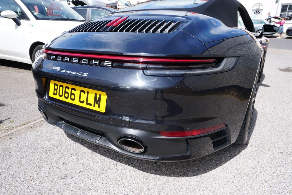 USED 2020 20 PORSCHE 911 3.0T 992 Carrera 4S PDK 4WD Euro 6 (s/s) 2dr JUST ARRIVED