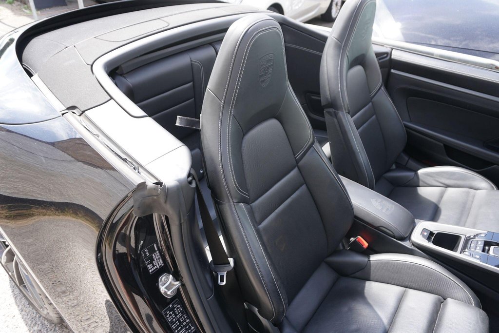 USED 2020 20 PORSCHE 911 3.0T 992 Carrera 4S PDK 4WD Euro 6 (s/s) 2dr JUST ARRIVED