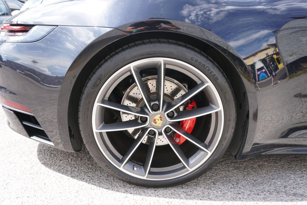 USED 2020 20 PORSCHE 911 3.0T 992 Carrera 4S PDK 4WD Euro 6 (s/s) 2dr JUST ARRIVED