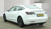 USED 2020 20 TESLA Model 3 Standard Range Plus Saloon 4dr Electric Auto RWD (241 bhp)+2 KEYS+PANORAMIC SUNROOF+NAV+FULL LEATHER SEATS+PARK CONTROL+CAM+AIRCON+MEDIA+BLUETOOTH+APPS+USB+DAB+ 2 KEYS+PANORAMIC SUNROOF+NAV+FULL LEATHER SEATS+PARK CONTROL+CAM+AIRCON+MEDIA+BLUETOOTH+APPS+USB+DAB+ALLOYS+CLIMATE+CRUISE+HEATED FRONT SEATS+HPI CLEAR