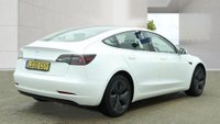 USED 2020 20 TESLA Model 3 Standard Range Plus Saloon 4dr Electric Auto RWD (241 bhp)+2 KEYS+PANORAMIC SUNROOF+NAV+FULL LEATHER SEATS+PARK CONTROL+CAM+AIRCON+MEDIA+BLUETOOTH+APPS+USB+DAB+ 2 KEYS+PANORAMIC SUNROOF+NAV+FULL LEATHER SEATS+PARK CONTROL+CAM+AIRCON+MEDIA+BLUETOOTH+APPS+USB+DAB+ALLOYS+CLIMATE+CRUISE+HEATED FRONT SEATS+HPI CLEAR