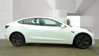USED 2020 20 TESLA Model 3 Standard Range Plus Saloon 4dr Electric Auto RWD (241 bhp)+2 KEYS+PANORAMIC SUNROOF+NAV+FULL LEATHER SEATS+PARK CONTROL+CAM+AIRCON+MEDIA+BLUETOOTH+APPS+USB+DAB+ 2 KEYS+PANORAMIC SUNROOF+NAV+FULL LEATHER SEATS+PARK CONTROL+CAM+AIRCON+MEDIA+BLUETOOTH+APPS+USB+DAB+ALLOYS+CLIMATE+CRUISE+HEATED FRONT SEATS+HPI CLEAR