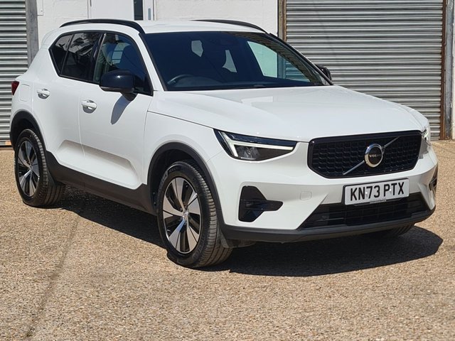 View our VOLVO XC40