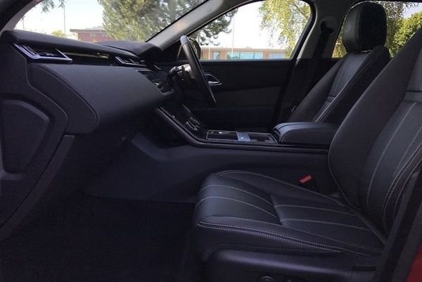 View our LAND ROVER RANGE ROVER VELAR
