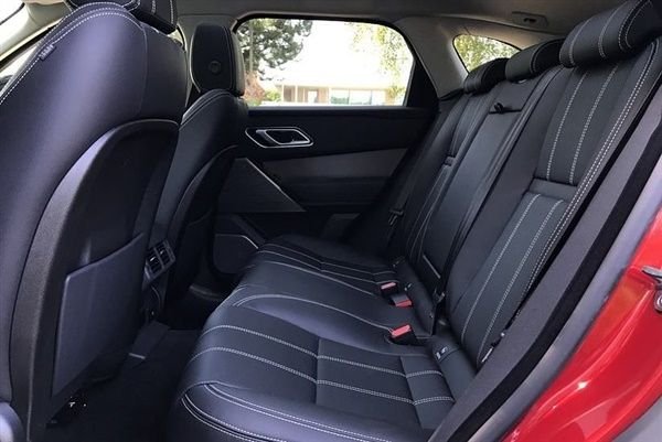 View our LAND ROVER RANGE ROVER VELAR