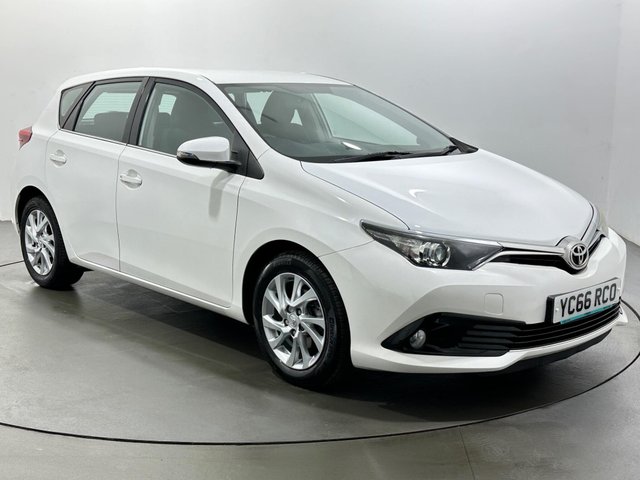 View our Toyota Auris range