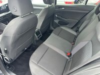 USED 2022 22 VOLKSWAGEN GOLF 1.0 eTSI MHEV Active Hatchback 5dr Petrol Hybrid DSG Euro 6 (s/s) (110 ps) 1 OWNER-4 MAIN DEALER SERVICES-AUTOMATIC-REVERSE CAMERA-NAV-DAB