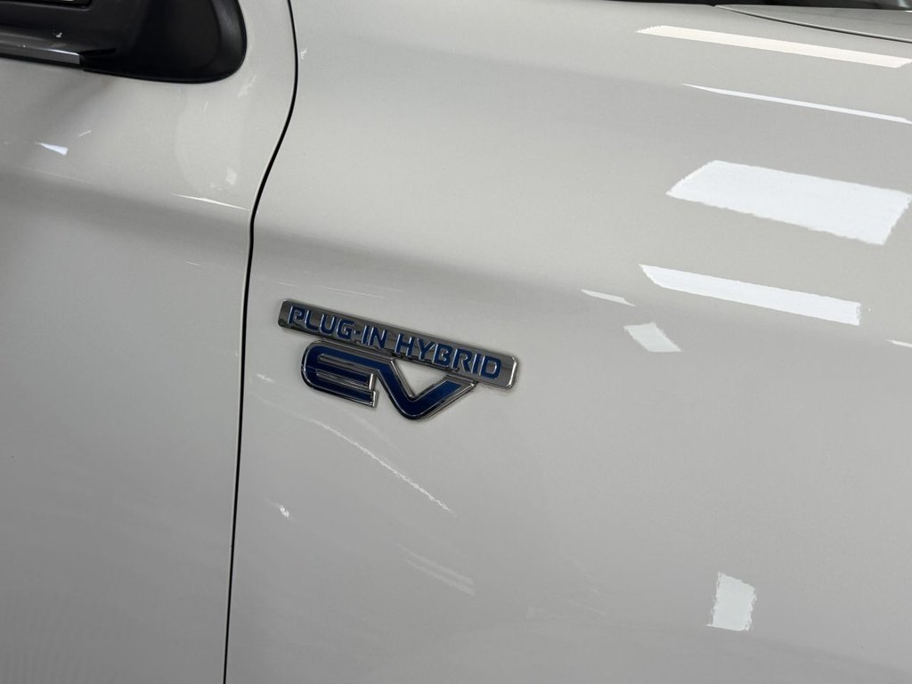 USED 2016 16 MITSUBISHI OUTLANDER 2.0h 12kWh GX4h SUV 5dr Petrol Plug-in Hybrid CVT 4WD Euro 6 (s/s) (200 ps) 