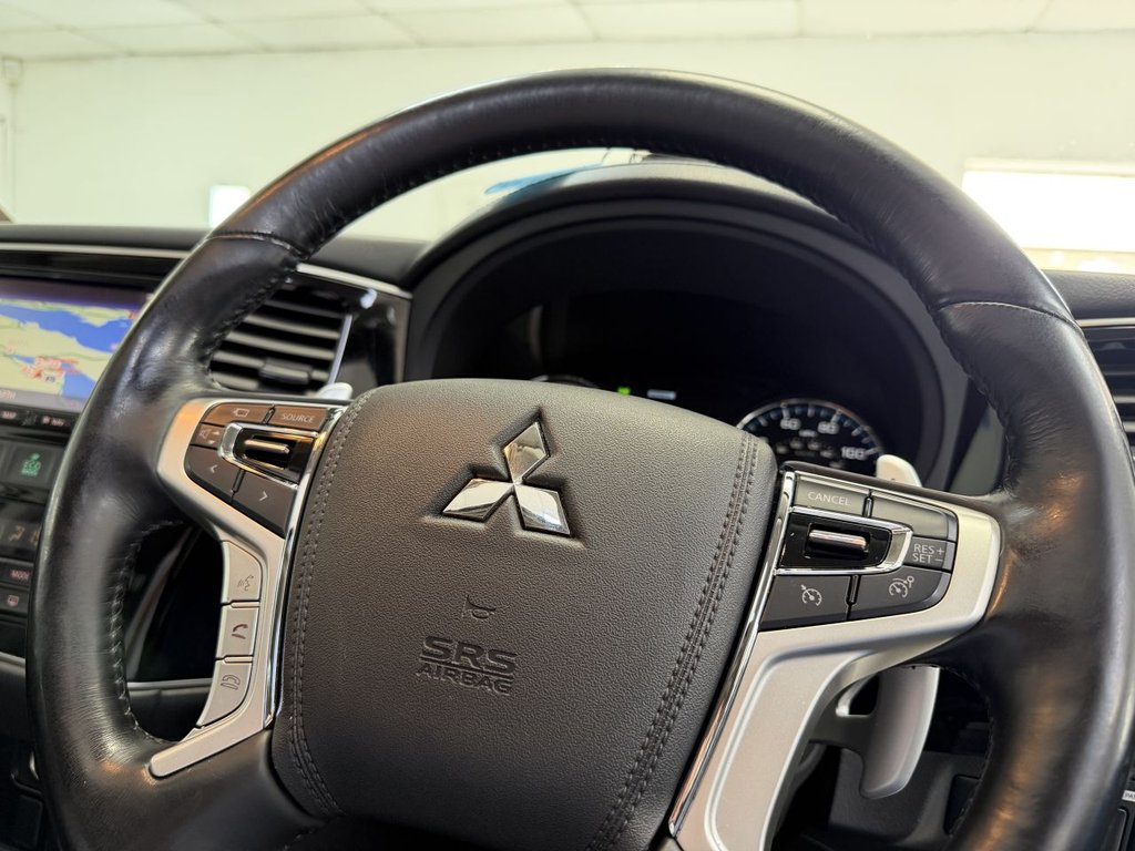 USED 2016 16 MITSUBISHI OUTLANDER 2.0h 12kWh GX4h SUV 5dr Petrol Plug-in Hybrid CVT 4WD Euro 6 (s/s) (200 ps) 