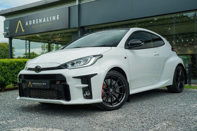 2021 TOYOTA YARIS