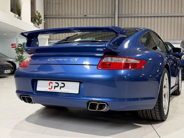 View our PORSCHE 911