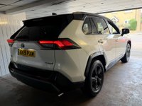 USED 2019 19 TOYOTA RAV4 2.5 VVT-h Dynamic CVT 4WD Euro 6 (s/s) 5dr SERVICE INCLUDED