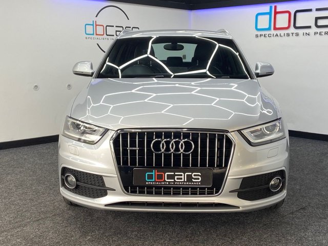 View our AUDI Q3