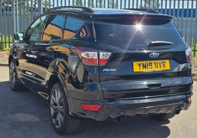 View our FORD KUGA