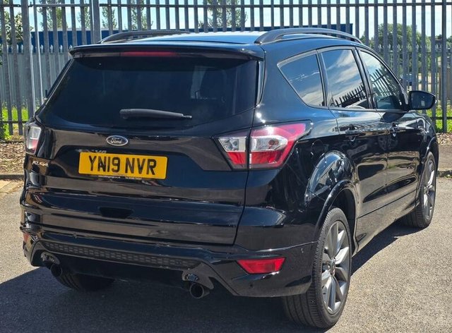 View our FORD KUGA