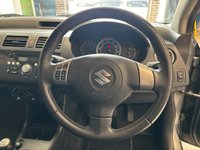 USED 2009 09 SUZUKI SWIFT 1.5 GLX Hatchback 3dr Petrol Manual (143 g/km, 101 bhp) 