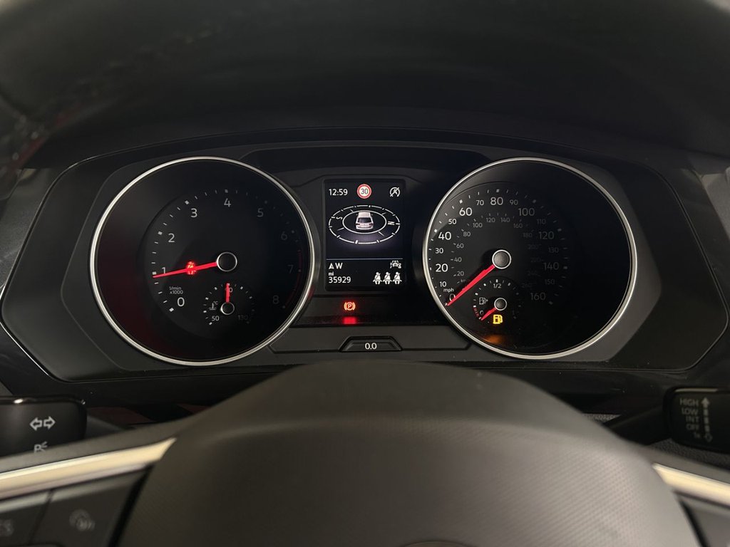 2022 Volkswagen Tiguan — image 11