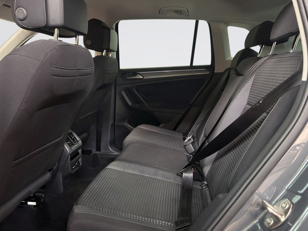 2022 Volkswagen Tiguan — image 7