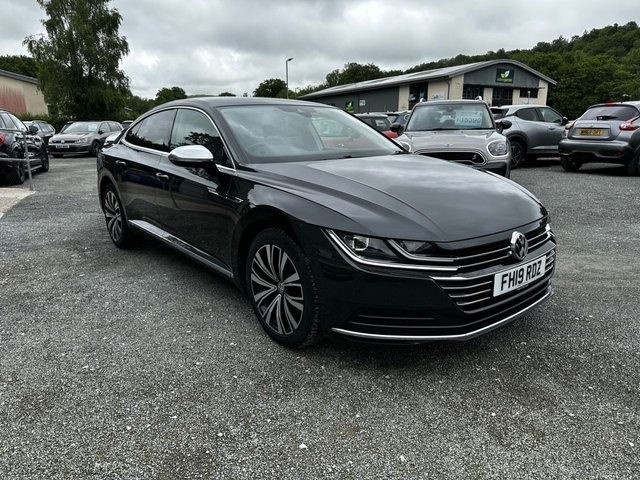View our VOLKSWAGEN ARTEON