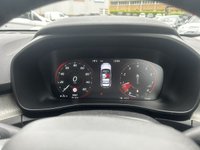 USED 2021 H VOLVO XC40 2.0 B4 MHEV Inscription Pro SUV 5dr Petrol Hybrid Auto Euro 6 (s/s) (197 ps) 