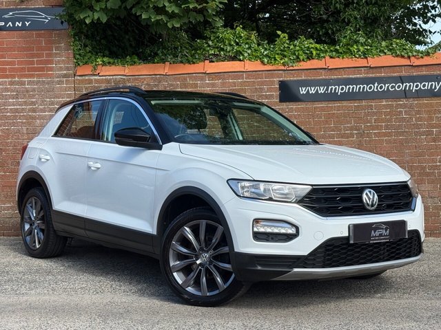View our VOLKSWAGEN T-ROC