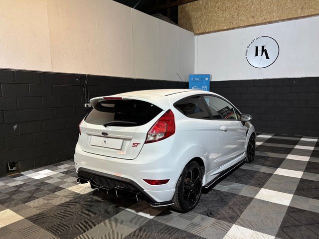 View our FORD FIESTA