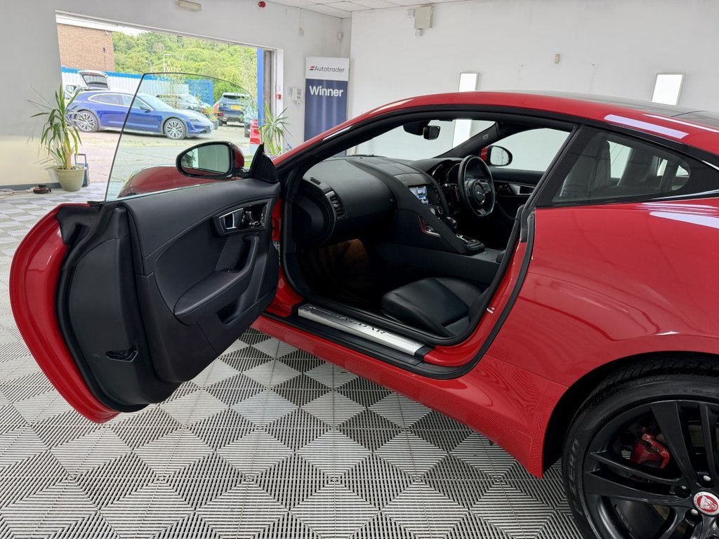 USED 2016 16 JAGUAR F-TYPE 3.0 V6 S Coupe 2dr Petrol Auto AWD Euro 6 (s/s) (380 ps) 