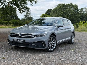 View our VOLKSWAGEN PASSAT