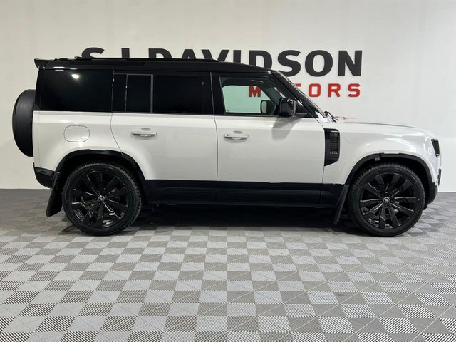 View our LAND ROVER DEFENDER 110