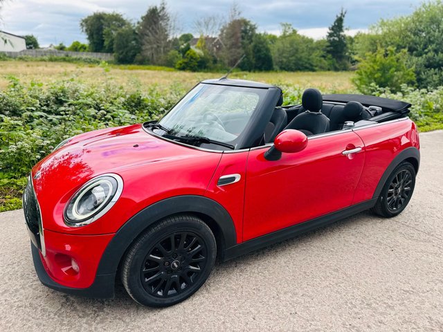 View our MINI CONVERTIBLE