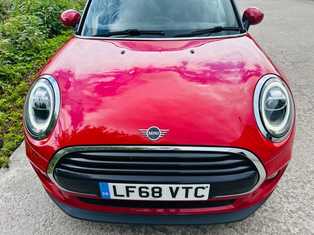 View our MINI CONVERTIBLE