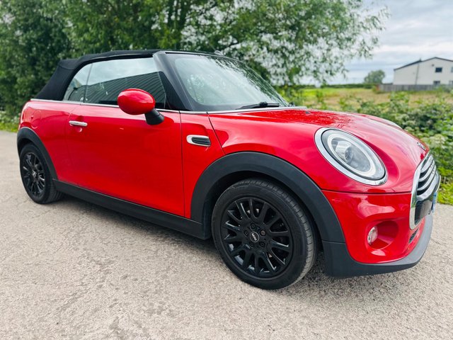 View our MINI CONVERTIBLE